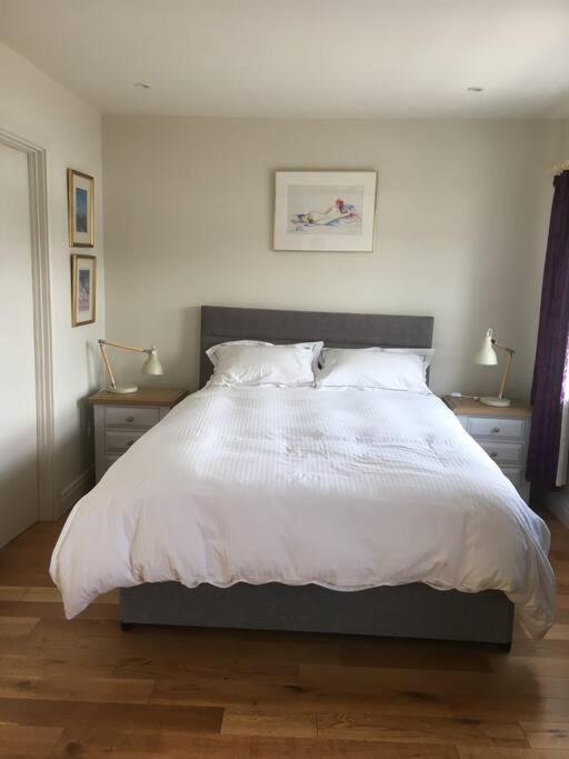 2 Quay Road, Killala. Stunning Sea Front Cottage Ngoại thất bức ảnh