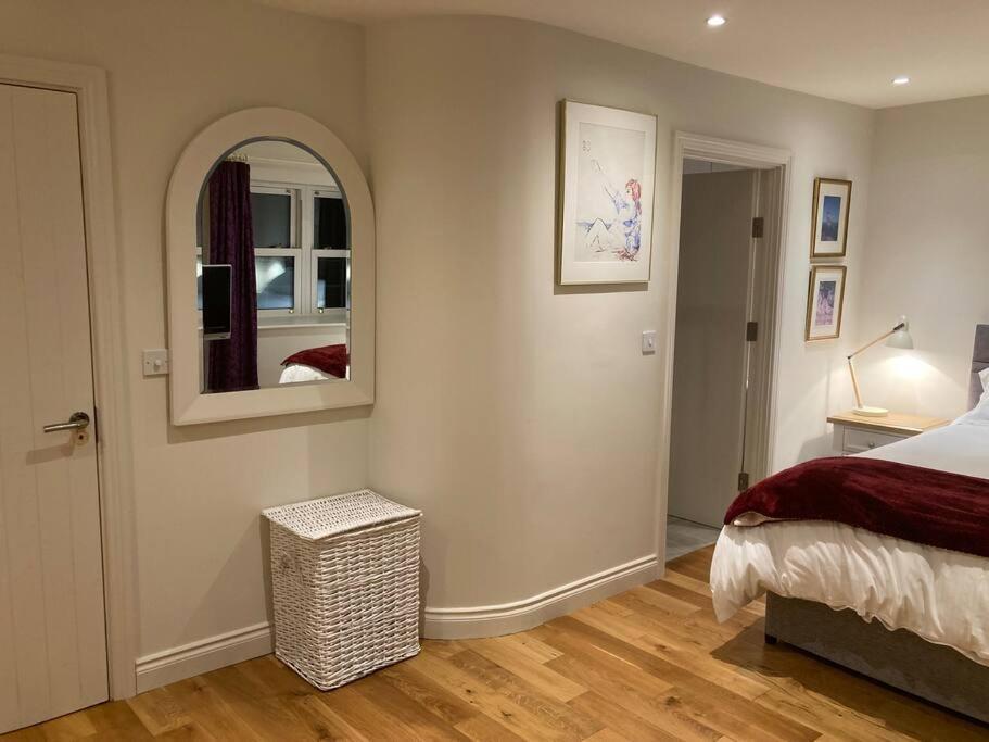 2 Quay Road, Killala. Stunning Sea Front Cottage Ngoại thất bức ảnh