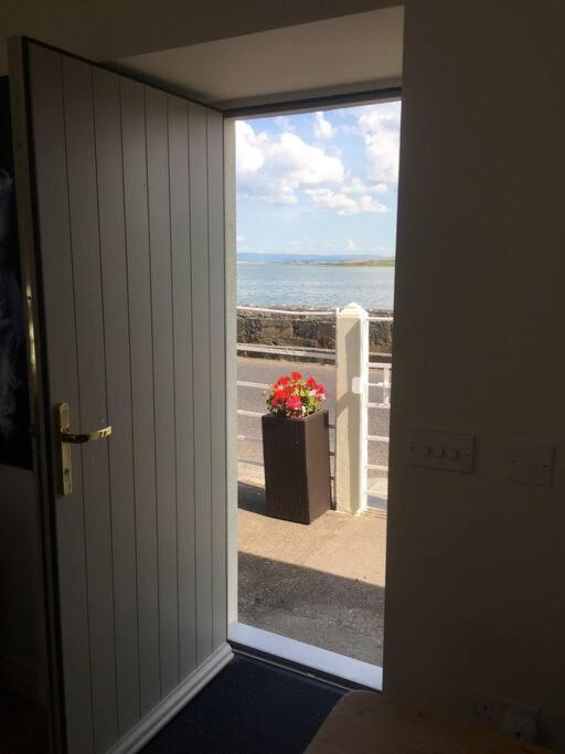 2 Quay Road, Killala. Stunning Sea Front Cottage Ngoại thất bức ảnh