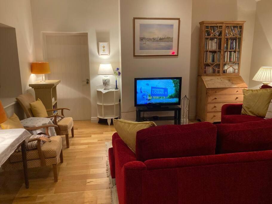 2 Quay Road, Killala. Stunning Sea Front Cottage Ngoại thất bức ảnh