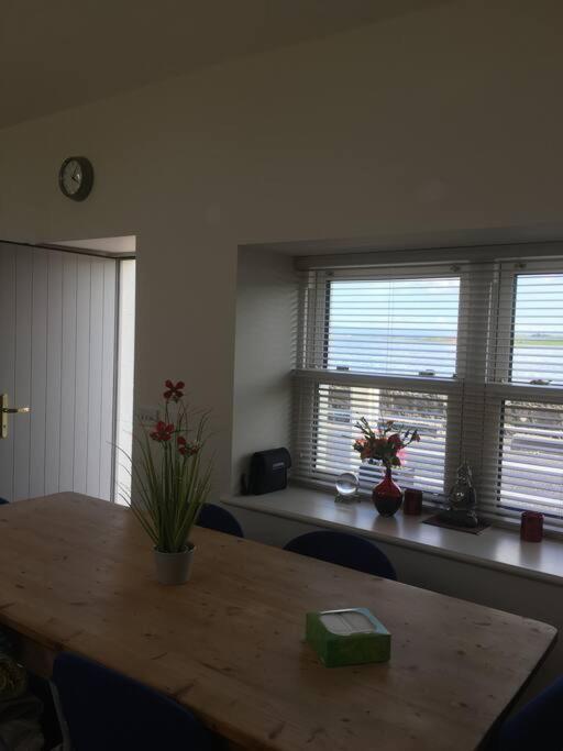 2 Quay Road, Killala. Stunning Sea Front Cottage Ngoại thất bức ảnh