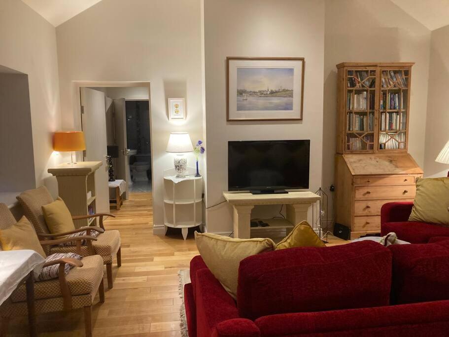 2 Quay Road, Killala. Stunning Sea Front Cottage Ngoại thất bức ảnh
